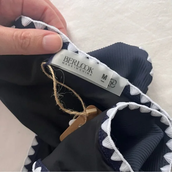 NWT Berlook Navy Contrast Stitch Bikini Top & Bottom Full Set Size Medium - Picture 12 of 13